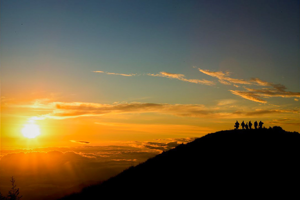 Nascer do sol no mirante de Tres Cruces