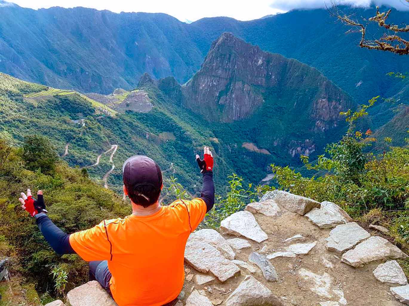 Inca Trail Tour 2 days for Peruvians