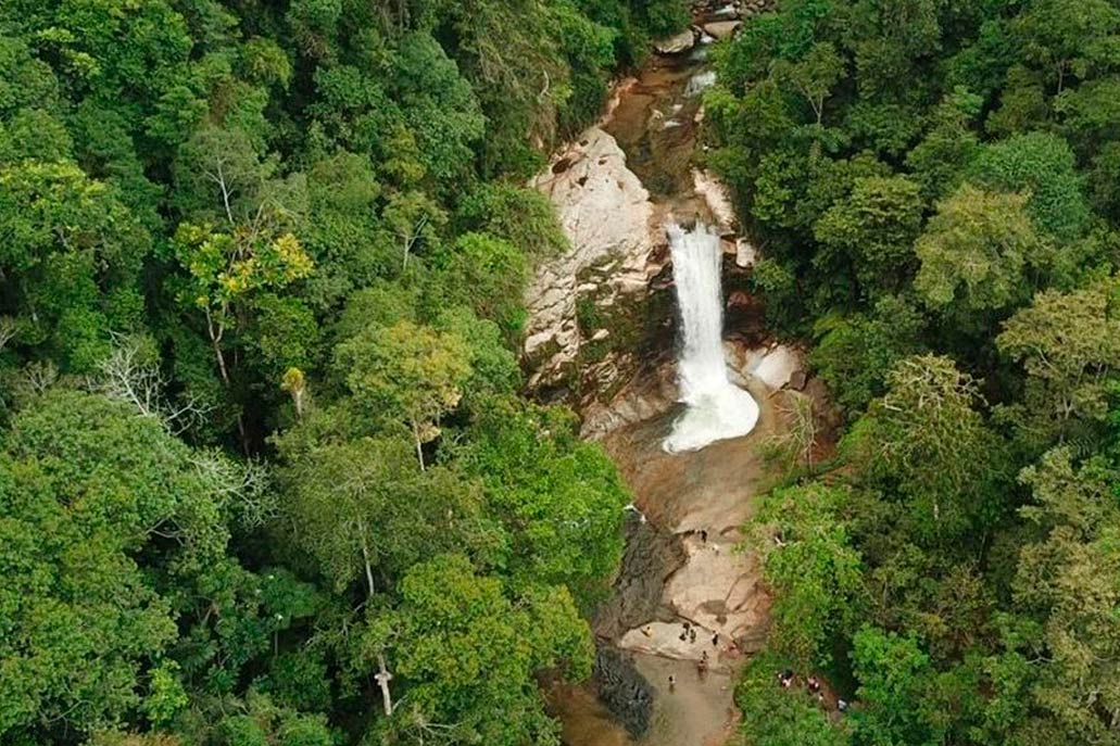 Catarata de Tsomontonari