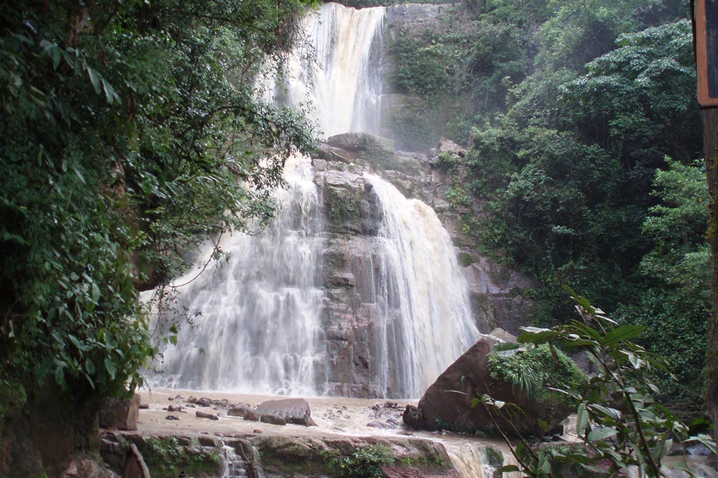 Rappelling in Chanchamayo