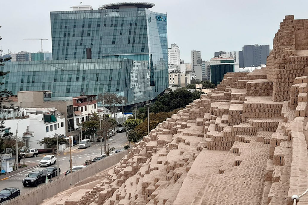 Huaca Pucllana