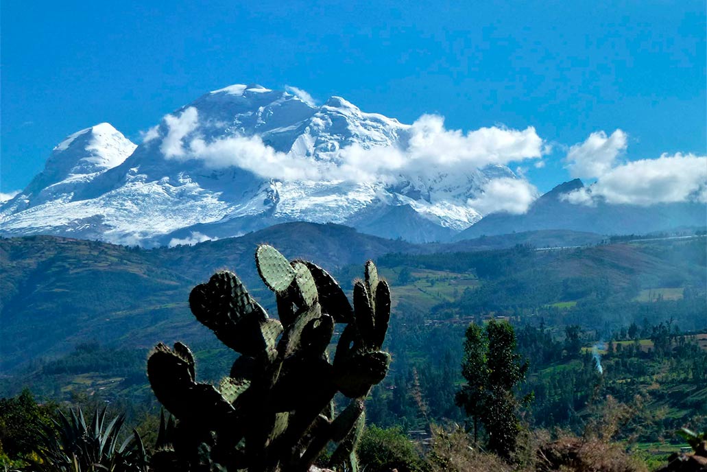 Huascarán Snow-capped Mountain - Áncash