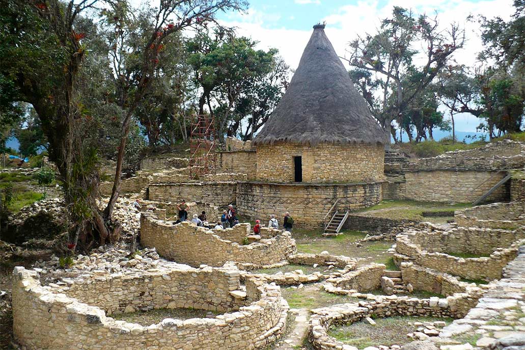 Tour Kuelap