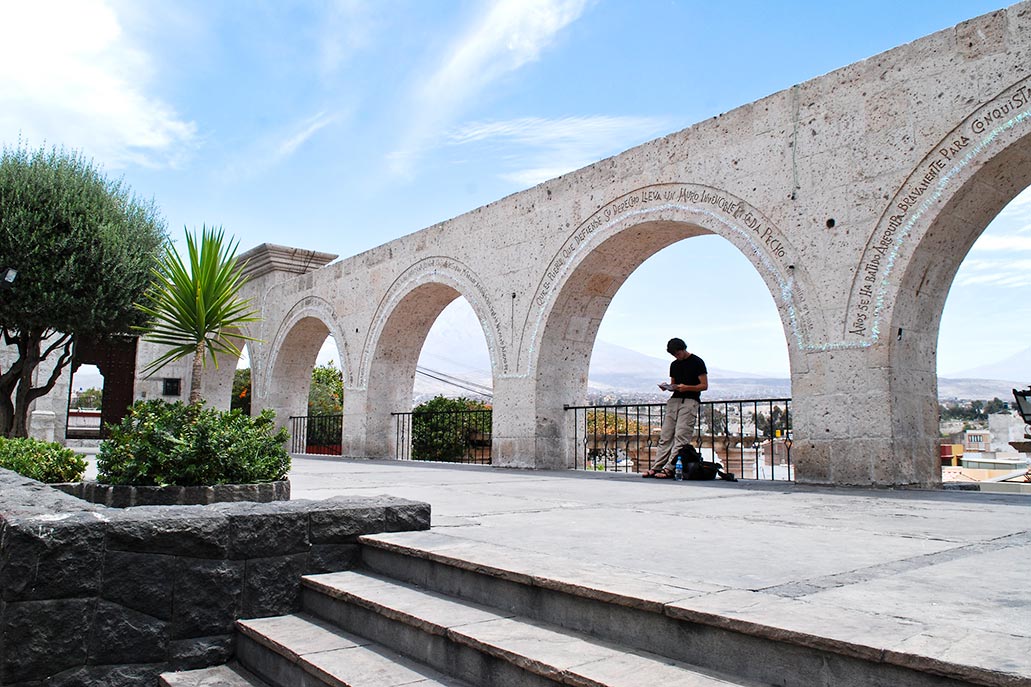 viewpoint-of-the-black-areaquipa