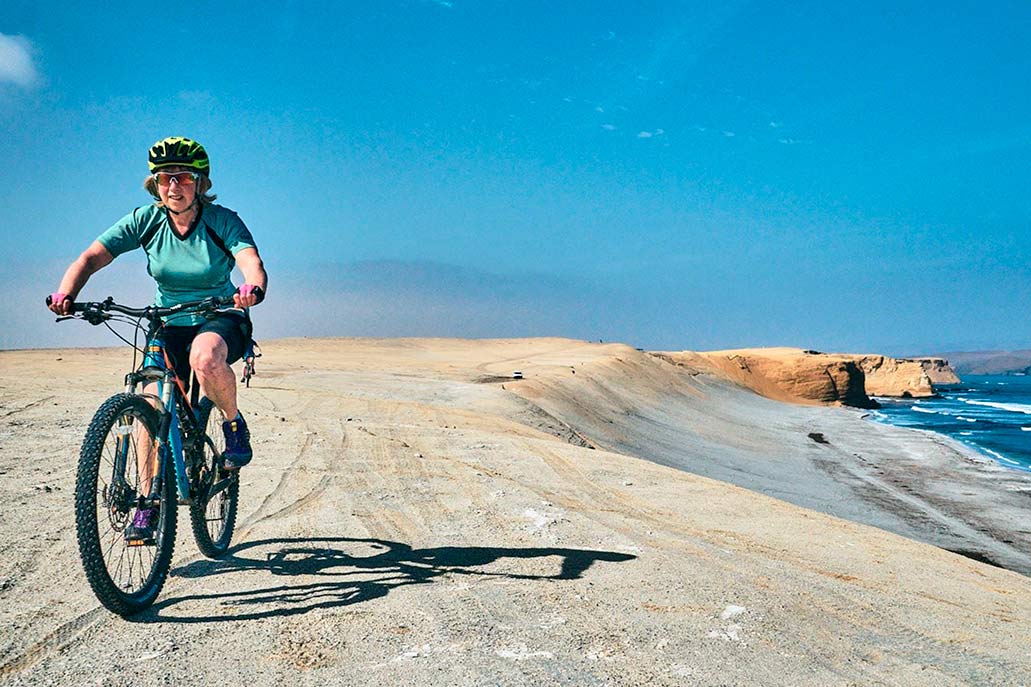 Paracas by bike