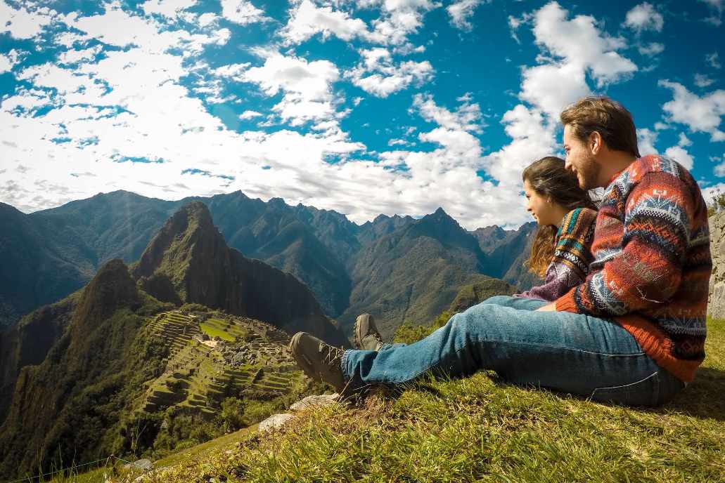 Observing the Inca citadel of Machu Picchu