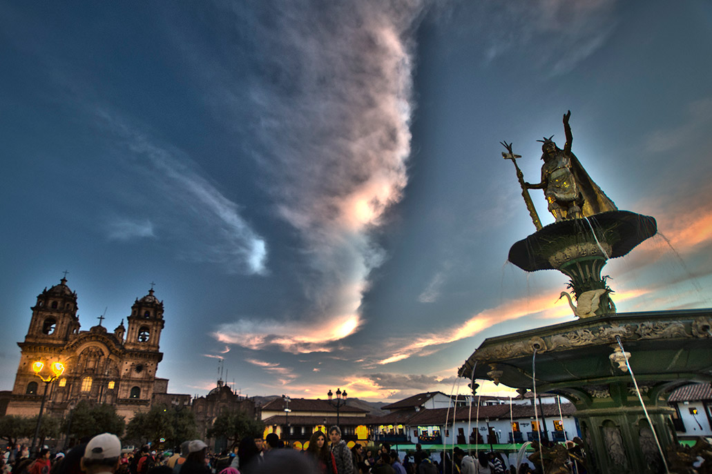 As mais belas praças de armas de todo o Peru