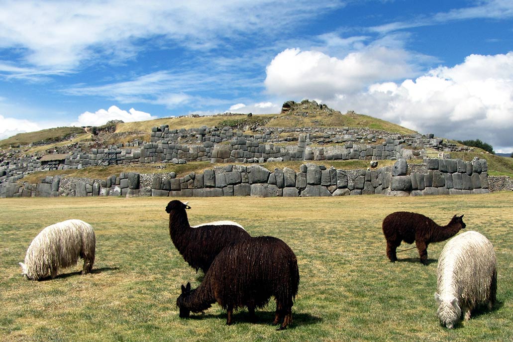 Sacsayhuaman