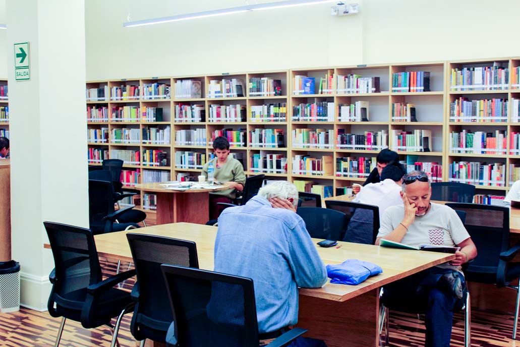 Sala de Pesquisa da Biblioteca Mario Vargas Llosa