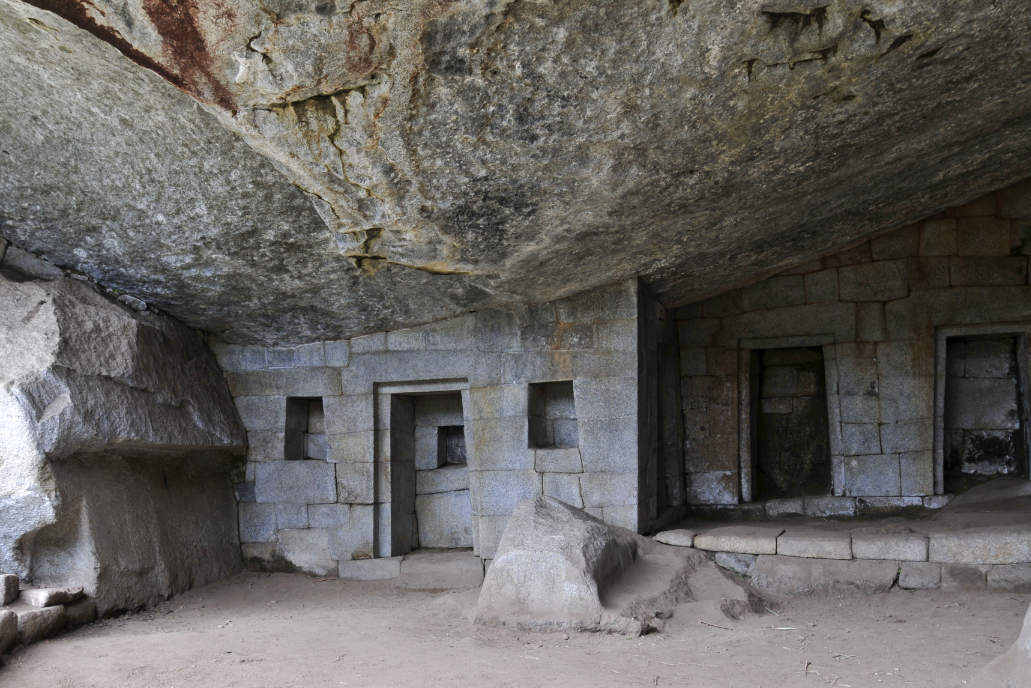 Templo de la Luna, también conocida como la Gran Caverna