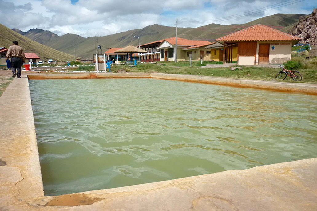Los 7 mejores baños termales del Cusco