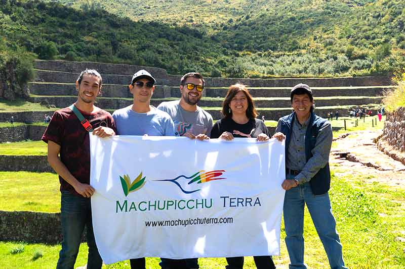 Tour al Valle Sur del Cusco medio día