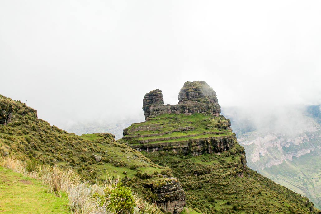 Waqrapukara - La fortaleza con cuernos